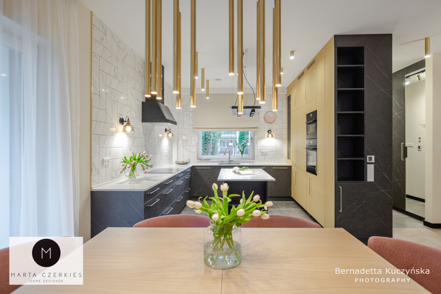 Marur-i-mosiadz-nie-jedno-ma-imie-kuchnia-z-indywidualnym-charakterem-projektu-Marty-Czerkies-4.jpg